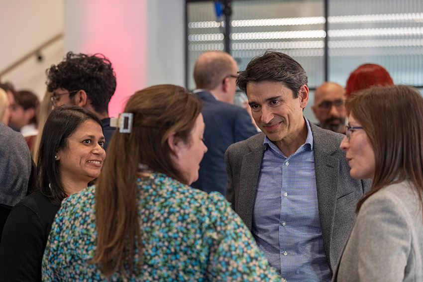 Tadeu enjoyed speaking to colleagues from across BAT’s science, research and development community.             